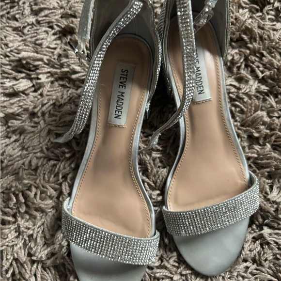 Steve Madden Women's Silver Strappy Heels - Picture 1 of 4